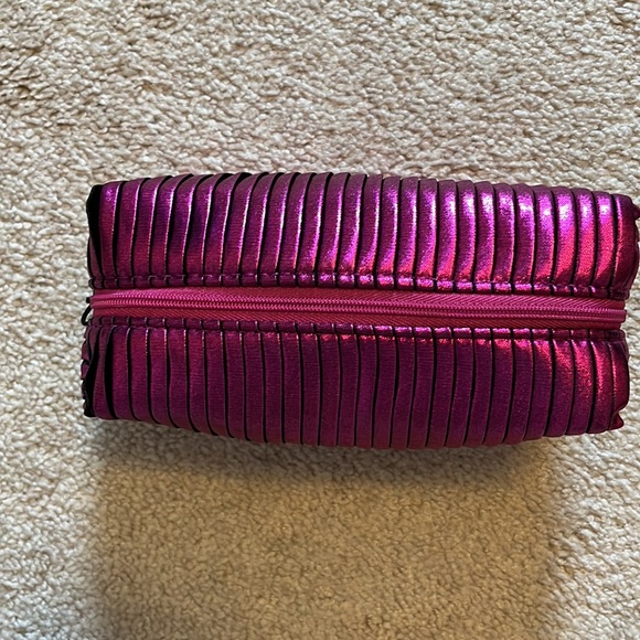 MAC Cosmetics Handbags - 🔮MAC Small Cosmetic Bag NWOT🔮